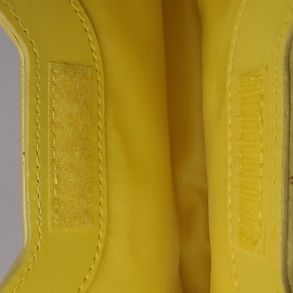 Elizabeth Arden Clutch Bag Wallet Makeup Cosmetic Bag Yellow And Beige - Picture 4 of 4